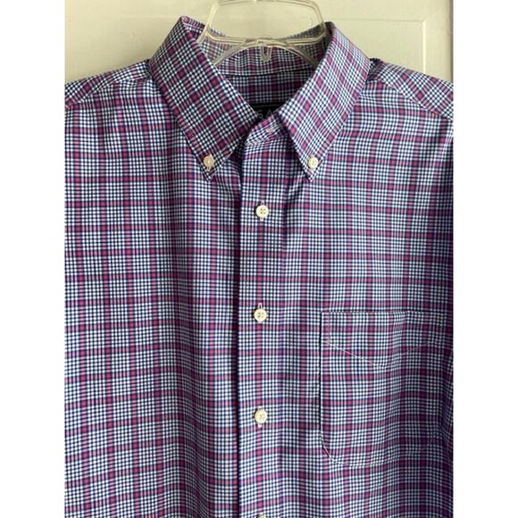 Jos. A. Bank Size Large Short Sleeve Button Front Red & Blue Plaid Shirt - Picture 2 of 4